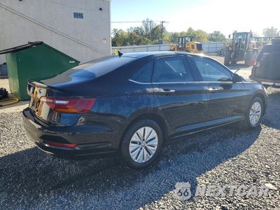 Trzecie zdjęcie samochodu z tyłu: 2019 VOLKSWAGEN JETTA S VIN:3VWC57BU2KM076226 - miniatura