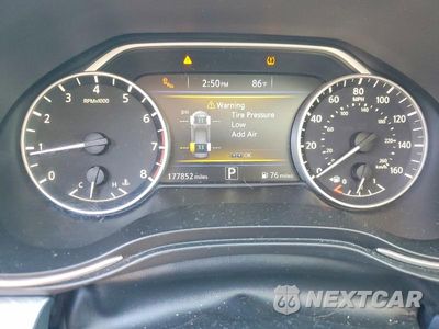 Zdjęcie 9 z 12 samochodu: 2017 NISSAN MAXIMA 3.5 SL VIN:1N4AA6AP8HC430357 - miniatura