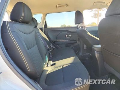 Zdjęcie 11 z 13 samochodu: 2014 KIA SOUL + VIN:KNDJP3A52E7097101 - miniatura