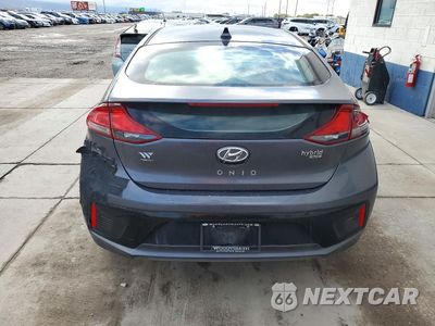 Zdjęcie 6 z 12 samochodu: 2018 HYUNDAI IONIQ BLUE VIN:KMHC65LC8JU091507 - miniatura