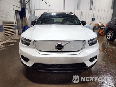 Piąte zdjęcie samochodu w środku: 2021 VOLVO XC40 RECHARGE VIN:YV4ED3UR9M2548896 - miniatura