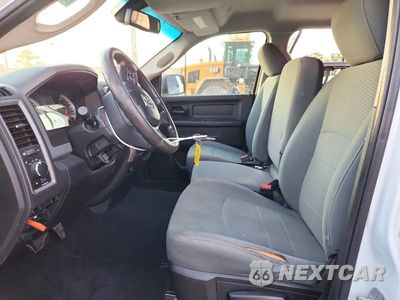 Zdjęcie 7 z 12 samochodu: 2018 RAM 1500 ST VIN:1C6RR6FT9JS161333 - miniatura