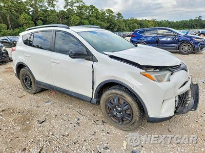 Czwarte zdjęcie samochodu z boku: 2017 TOYOTA RAV4 LE VIN:2T3ZFREV7HW401129 - miniatura