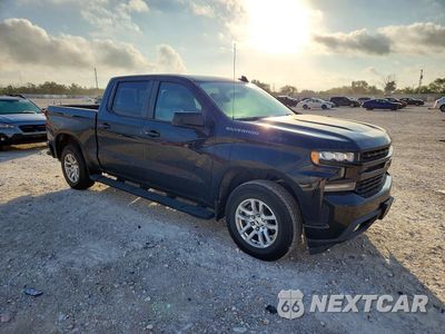 Czwarte zdjęcie samochodu z boku: 2020 CHEVROLET SILVERADO C1500 RST VIN:3GCPWDEDXLG161861 - miniatura