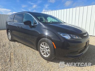 Czwarte zdjęcie samochodu z boku: 2024 CHRYSLER VOYAGER LX VIN:2C4RC1CG1RR186311 - miniatura