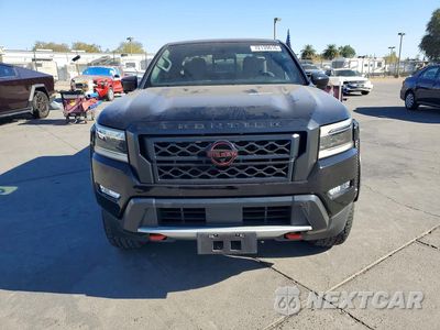 Piąte zdjęcie samochodu w środku: 2022 NISSAN FRONTIER PRO-X VIN:1N6ED1EJ8NN661364 - miniatura