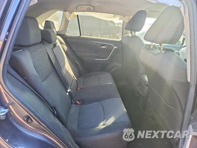 Zdjęcie 10 z 12 samochodu: 2021 TOYOTA RAV4 XLE VIN:2T3P1RFV3MW174990 - miniatura