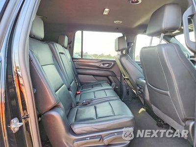 Zdjęcie 11 z 13 samochodu: 2022 CHEVROLET SUBURBAN K1500 LT VIN:1GNSKCKD7NR246655 - miniatura