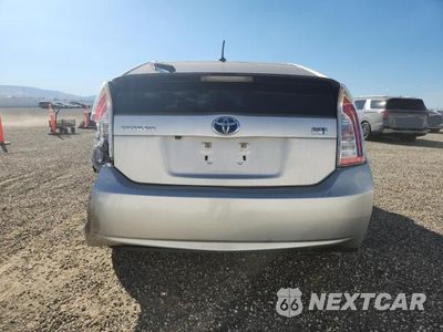 Zdjęcie 6 z 12 samochodu: 2013 TOYOTA PRIUS FOUR VIN:JTDKN3DU9D1689920 - miniatura