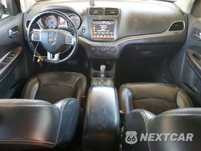 Zdjęcie 8 z 14 samochodu: 2019 DODGE JOURNEY CROSSROAD VIN:3C4PDDGG9KT785315 - miniatura