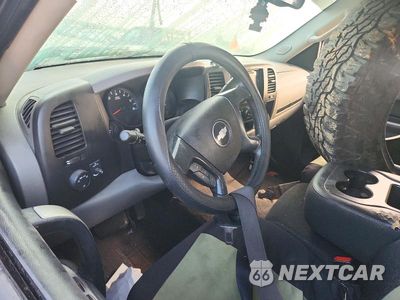 Zdjęcie 8 z 12 samochodu: 2010 CHEVROLET SILVERADO C1500 LS VIN:3GCRCREA6AG179789 - miniatura