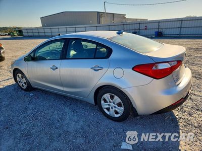 Drugie zdjęcie samochodu z przodu: 2015 KIA FORTE LX VIN:KNAFK4A65F5312872 - miniatura