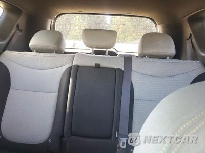 Zdjęcie 10 z 13 samochodu: 2014 KIA SOUL + VIN:KNDJP3A53E7019894 - miniatura
