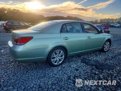 Trzecie zdjęcie samochodu z tyłu: 2010 TOYOTA AVALON XLS VIN:4T1BK3DB3AU357694 - miniatura