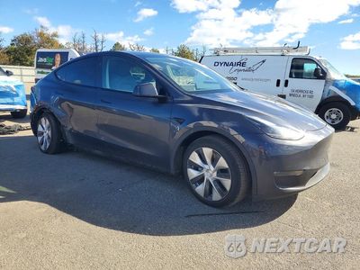 Czwarte zdjęcie samochodu z boku: 2024 TESLA MODEL Y VIN:7SAYGDEE2RA286491 - miniatura