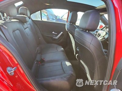 Zdjęcie 10 z 12 samochodu: 2019 MERCEDES-BENZ A 220 4MATIC VIN:WDD3G4FB6KW028089 - miniatura