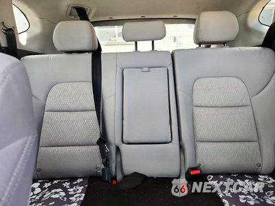 Zdjęcie 10 z 13 samochodu: 2018 HYUNDAI TUCSON VALUE VIN:KM8J33A2XJU816880 - miniatura