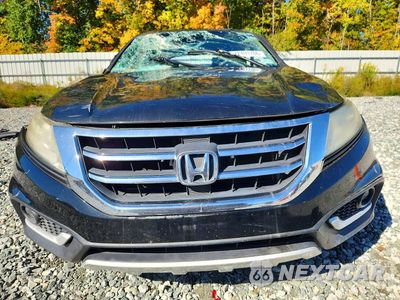 Piąte zdjęcie samochodu w środku: 2014 HONDA CROSSTOUR EXL VIN:5J6TF2H50EL003374 - miniatura