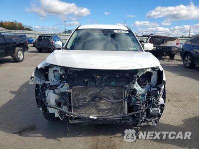 Piąte zdjęcie samochodu w środku: 2017 NISSAN ROGUE S VIN:KNMAT2MV8HP529874 - miniatura