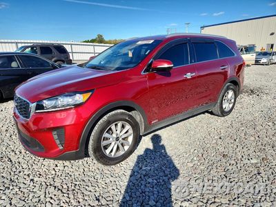 2019 KIA SORENTO LX 5XYPGDA31KG518397 - główne zdjęcie licytacji z USA - miniatura