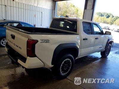 Trzecie zdjęcie samochodu z tyłu: 2024 TOYOTA TACOMA TRD OFF-ROAD VIN:3TMLB5JN4RM083229 - miniatura