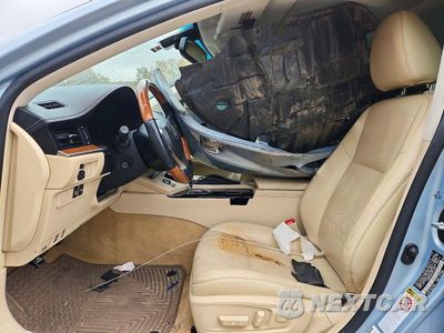 Zdjęcie 7 z 12 samochodu: 2013 LEXUS ES 300H VIN:JTHBW1GG4D2012662 - miniatura