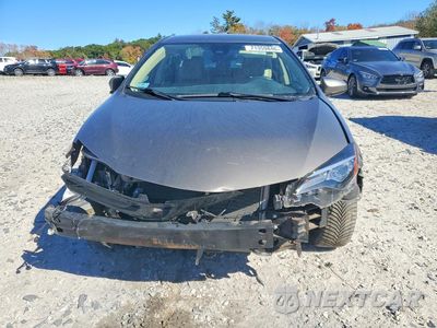 Piąte zdjęcie samochodu w środku: 2017 TOYOTA COROLLA LE VIN:2T1BURHEXHC947548 - miniatura