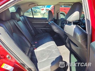 Zdjęcie 10 z 13 samochodu: 2019 TOYOTA CAMRY HYBRID XLE VIN:4T1B21HK8KU012919 - miniatura