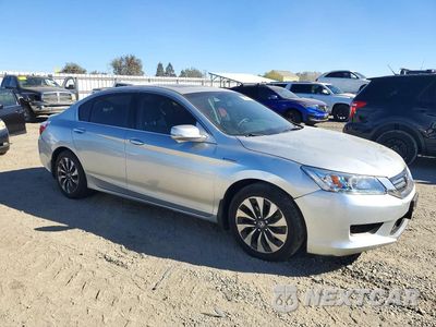 Czwarte zdjęcie samochodu z boku: 2014 HONDA ACCORD HYBRID SPORT VIN:1HGCR6F71EA010579 - miniatura
