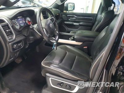 Zdjęcie 7 z 13 samochodu: 2019 RAM 1500 LARAMIE VIN:1C6SRFJT9KN627626 - miniatura