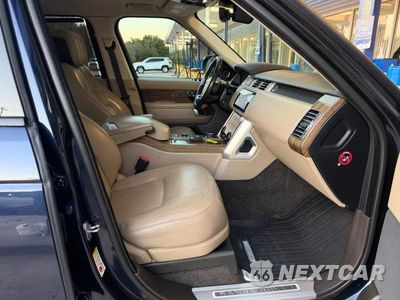 Piąte zdjęcie samochodu w środku: 2019 LAND ROVER RANGE ROVER SUPERCHARGED VIN:SALGS5RE5KA523427 - miniatura