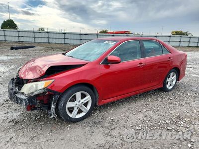 2014 TOYOTA CAMRY SE 4T1BF1FK4EU804996 - główne zdjęcie licytacji z USA - miniatura