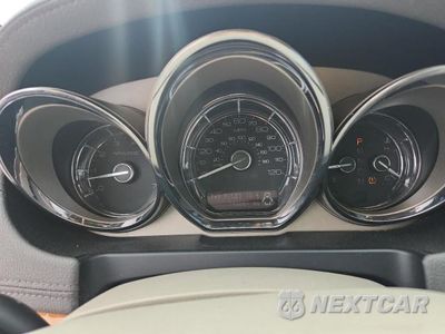 Zdjęcie 9 z 12 samochodu: 2011 LINCOLN MKT VIN:2LMHJ5FR7BBJ52779 - miniatura