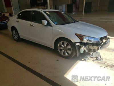 Czwarte zdjęcie samochodu z boku: 2010 HONDA ACCORD EXL VIN:1HGCP3F89AA027864 - miniatura