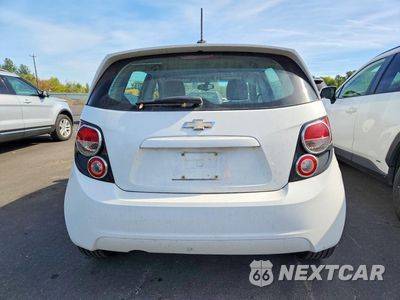 Zdjęcie 6 z 12 samochodu: 2016 CHEVROLET SONIC LS VIN:1G1JA6SG2G4174775 - miniatura