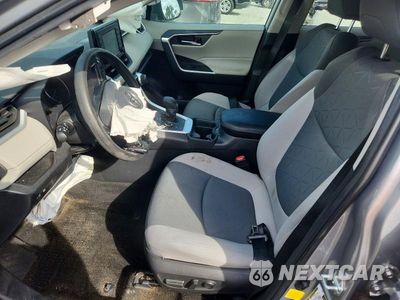 Zdjęcie 7 z 14 samochodu: 2021 TOYOTA RAV4 XLE VIN:4T3RWRFV4MU039978 - miniatura