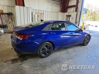 Trzecie zdjęcie samochodu z tyłu: 2022 HYUNDAI ELANTRA SEL VIN:5NPLS4AG1NH056338 - miniatura