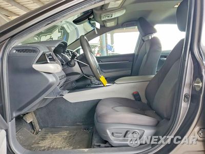 Zdjęcie 7 z 12 samochodu: 2020 TOYOTA CAMRY LE VIN:4T1C31AK4LU019699 - miniatura