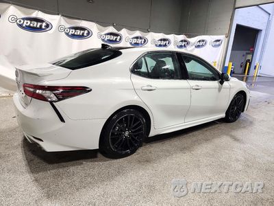 Trzecie zdjęcie samochodu z tyłu: 2022 TOYOTA CAMRY XSE VIN:4T1K61AK2NU032540 - miniatura