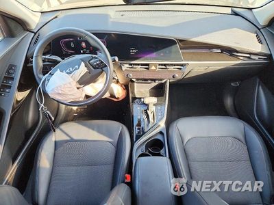 Zdjęcie 8 z 14 samochodu: 2023 KIA NIRO EX VIN:KNDCR3LE8P5112490 - miniatura