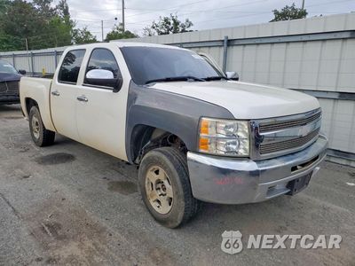 Czwarte zdjęcie samochodu z boku: 2012 CHEVROLET SILVERADO K1500 LT VIN:3GCPKSE79CG300534 - miniatura