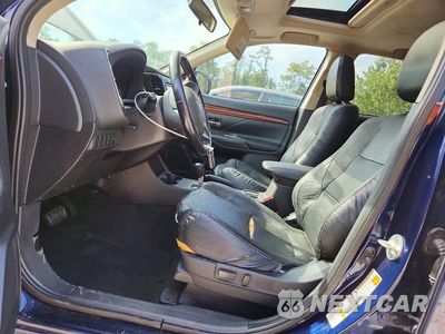 Zdjęcie 7 z 14 samochodu: 2015 MITSUBISHI OUTLANDER SE VIN:JA4AD3A38FZ004539 - miniatura