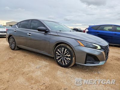 Czwarte zdjęcie samochodu z boku: 2025 NISSAN ALTIMA SV VIN:1N4BL4DV8SN381069 - miniatura
