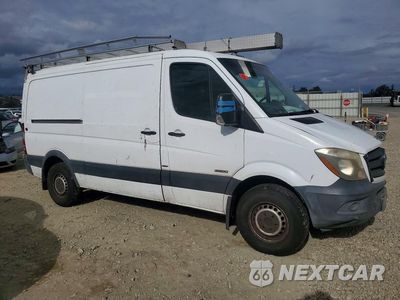 Czwarte zdjęcie samochodu z boku: 2014 MERCEDES-BENZ SPRINTER 2500 VIN:WD3PE7CC1E5849914 - miniatura
