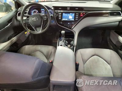 Zdjęcie 8 z 12 samochodu: 2018 TOYOTA CAMRY LE VIN:4T1B31HK3JU505435 - miniatura