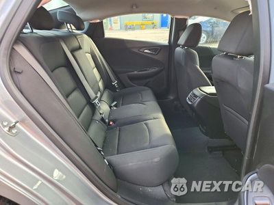 Zdjęcie 10 z 12 samochodu: 2025 CHEVROLET MALIBU LT VIN:1G1ZD5ST0SF153275 - miniatura