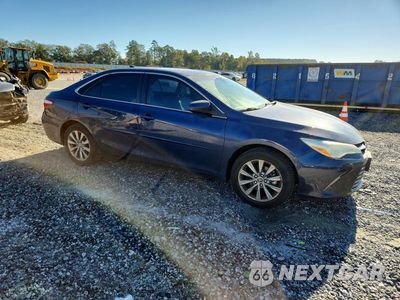 Czwarte zdjęcie samochodu z boku: 2016 TOYOTA CAMRY XLE VIN:4T1BF1FK8GU530608 - miniatura