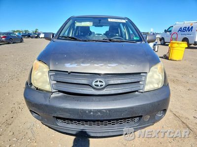 Piąte zdjęcie samochodu w środku: 2005 SCION XA BASE VIN:JTKKT624950121385 - miniatura