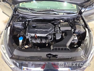 Zdjęcie 11 z 12 samochodu: 2018 HYUNDAI SONATA SE VIN:5NPE24AF0JH640904 - miniatura