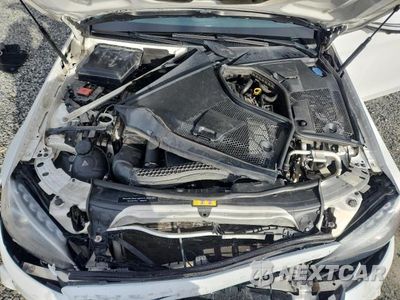 Zdjęcie 11 z 12 samochodu: 2017 MERCEDES-BENZ C 300 4MATIC VIN:55SWF4KB8HU213286 - miniatura